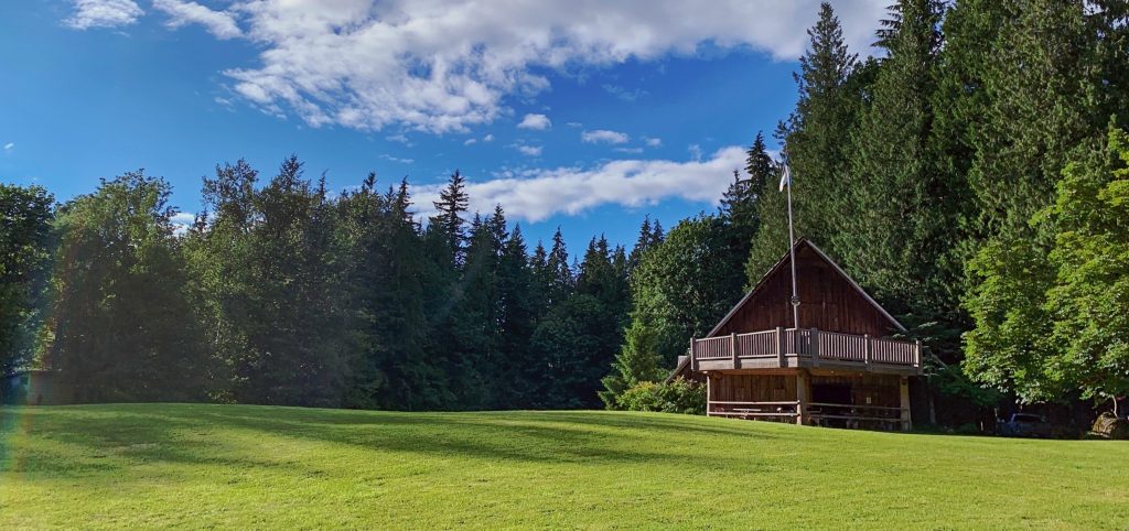 Mäeotsa tare / hall and field